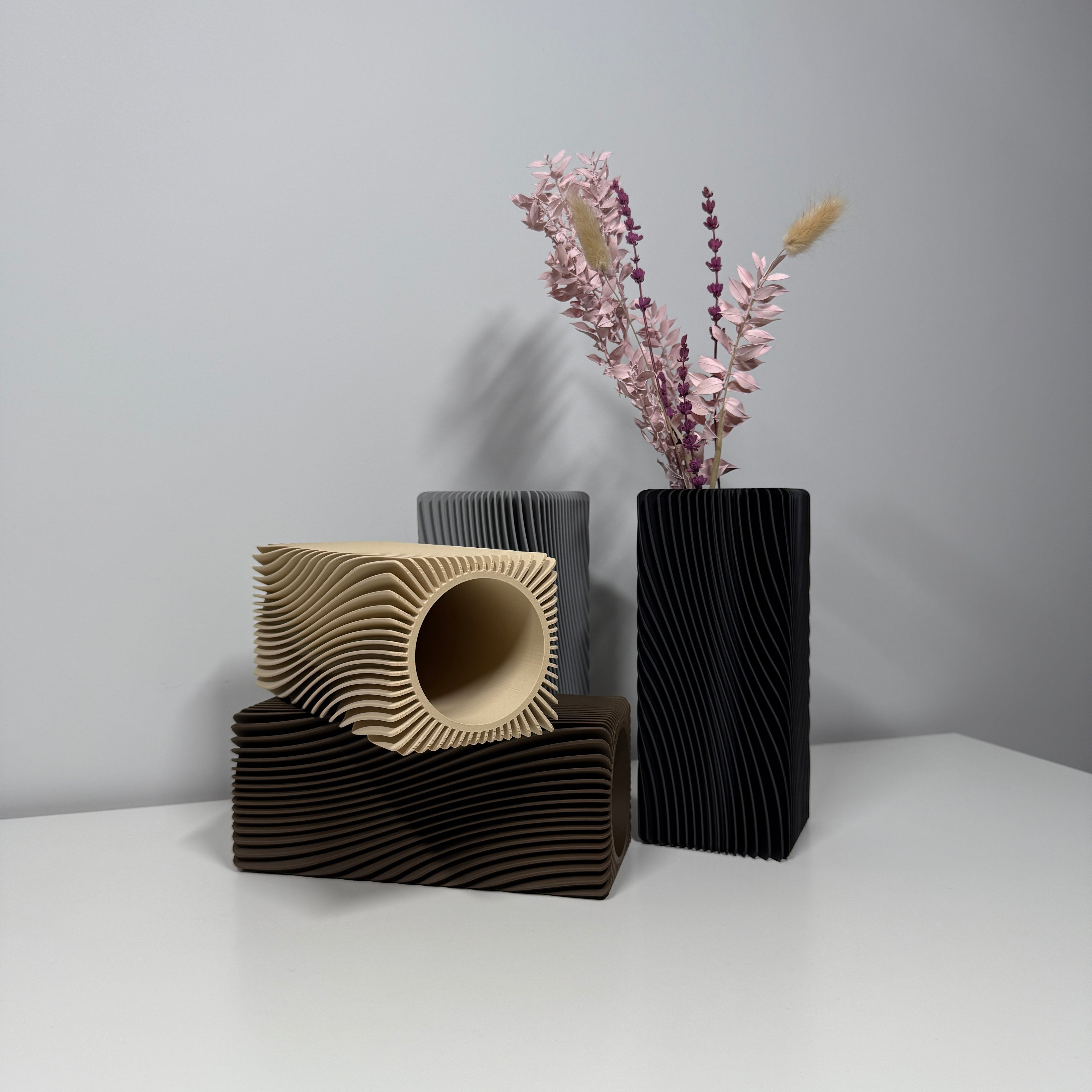 LINEA minimalistinė interjero vaza KUTKUT