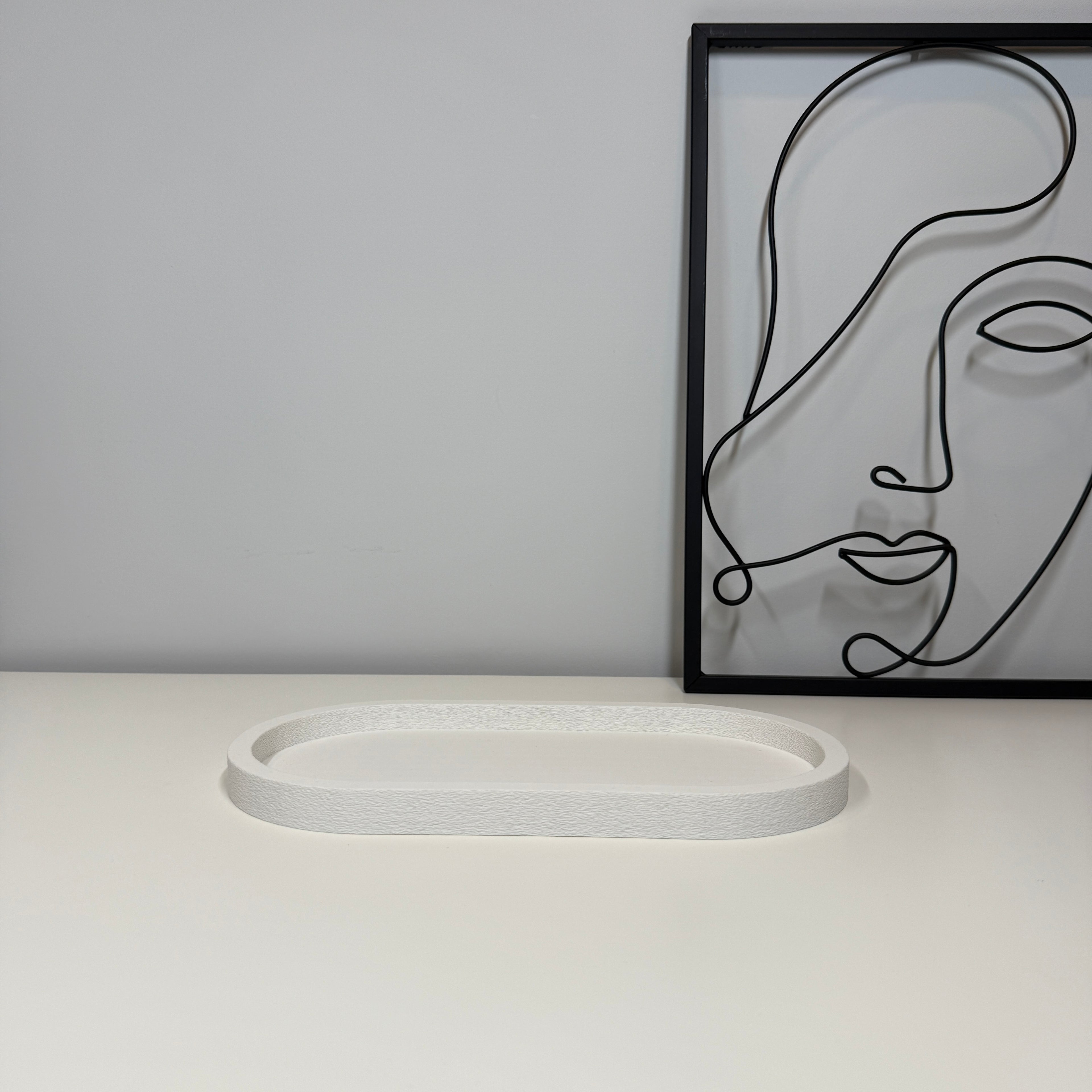 Minimalistinis ovalus padėkliukas namams